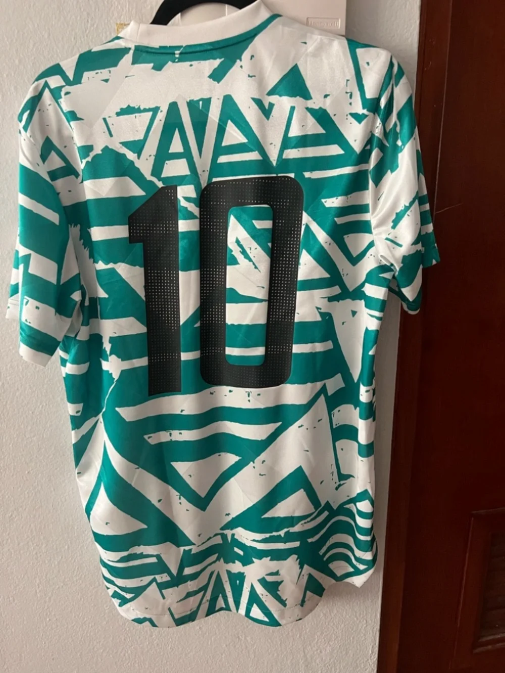 Adidas Mens Tan DNA Graphic Number #10 Men Small Green Soccer Jersey | Shirt